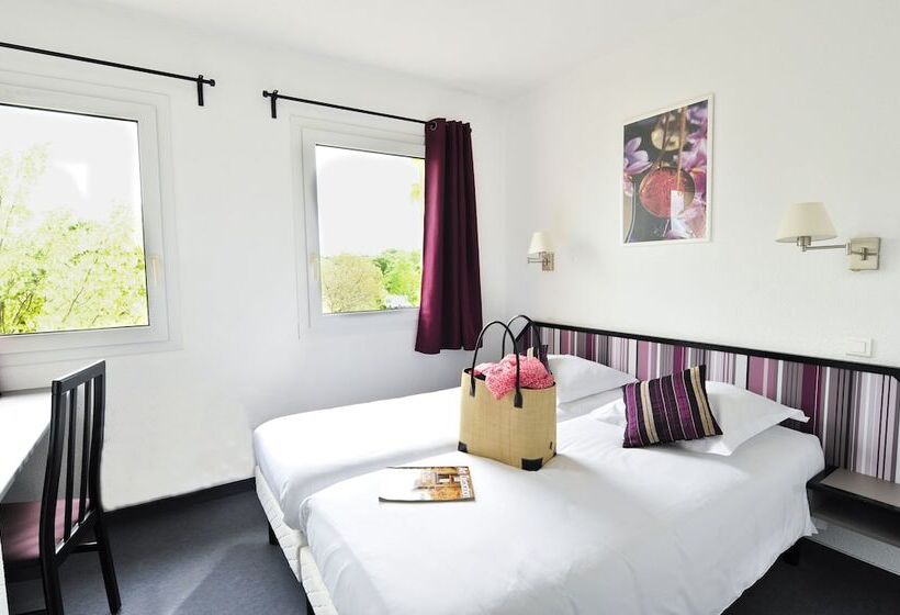 Номер Стандарт, Amadour Hôtel