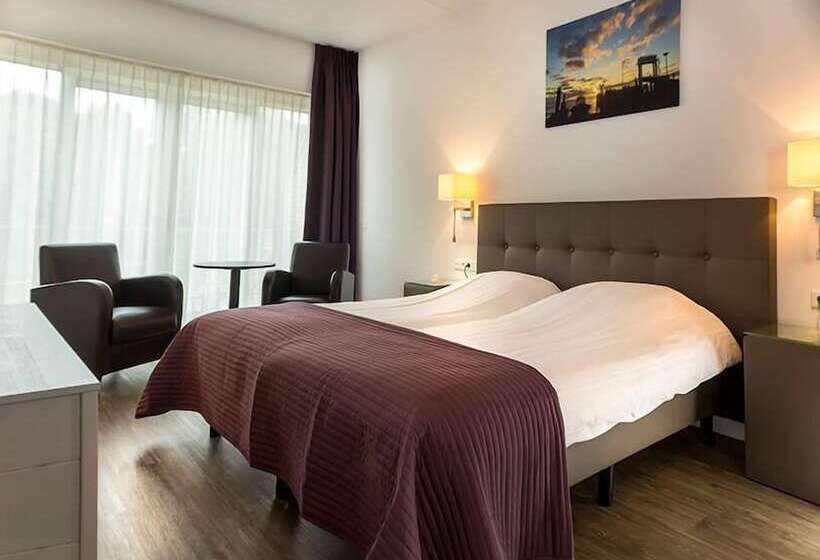 חדר סטנדרט עם מרפסת, Cafe Restaurant Duinzicht