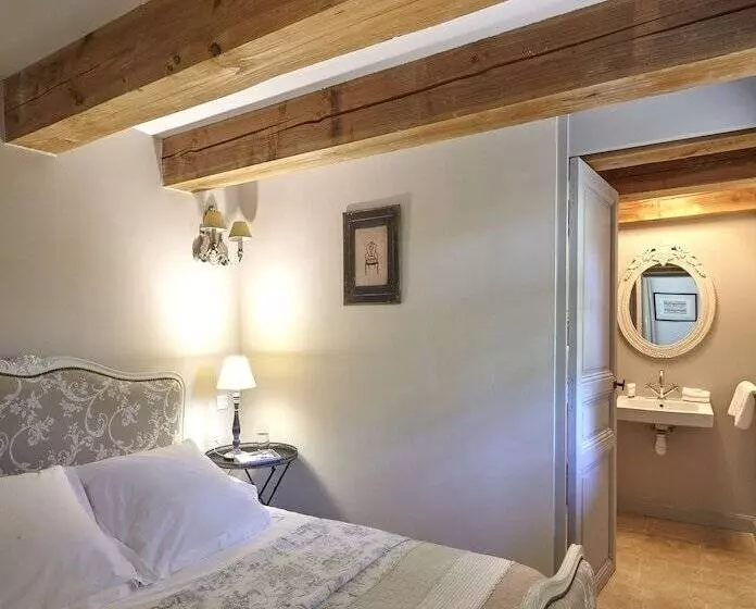 ２ベッドルームハウス, Château Les Carrasses