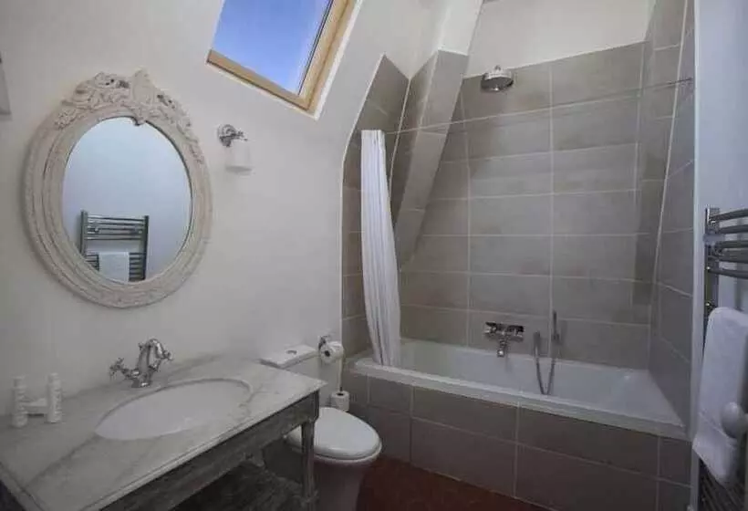 １ベッドルームのデラックスアパートメント, Château Les Carrasses