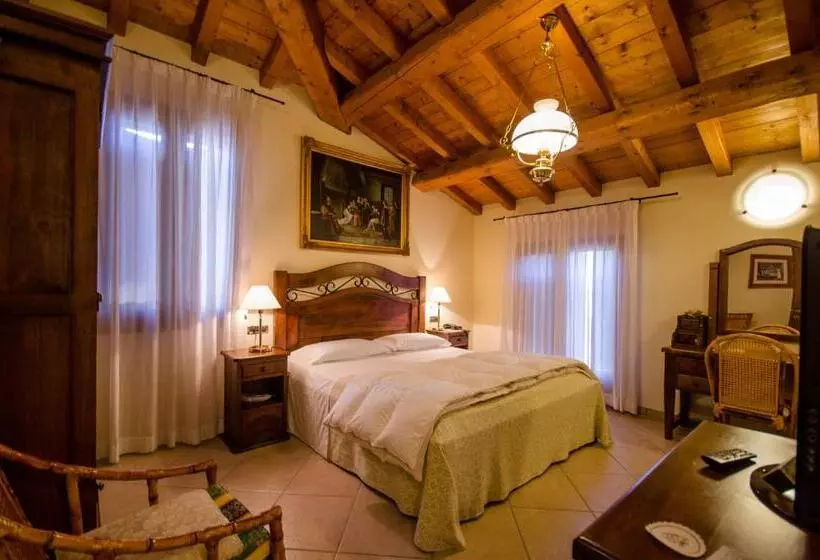 Junior Suite, Corte Vecchia