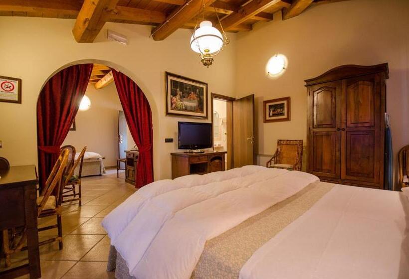 Полулюкс, Corte Vecchia