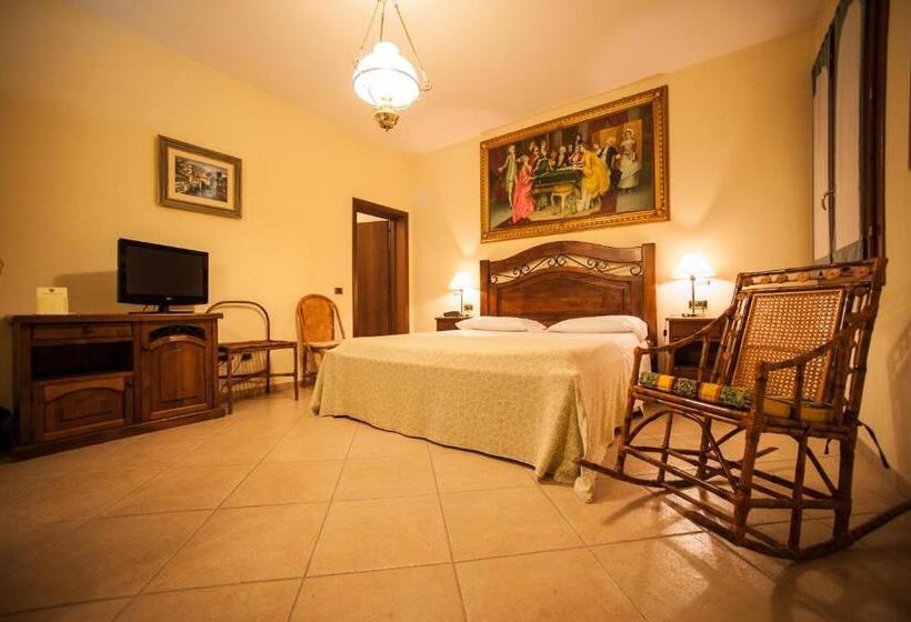 Номер Стандарт, Corte Vecchia