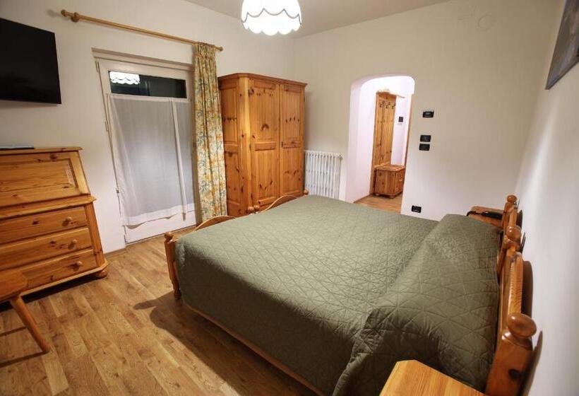 Номер Стандарт, Des Alpes