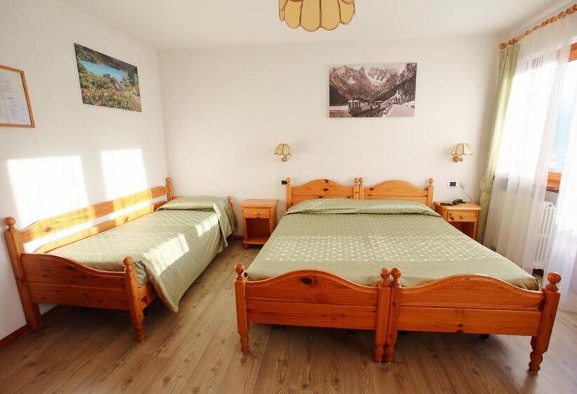 Номер Стандарт Трехместный, Des Alpes