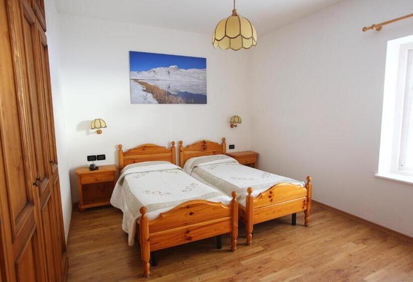 Номер Economy, Des Alpes