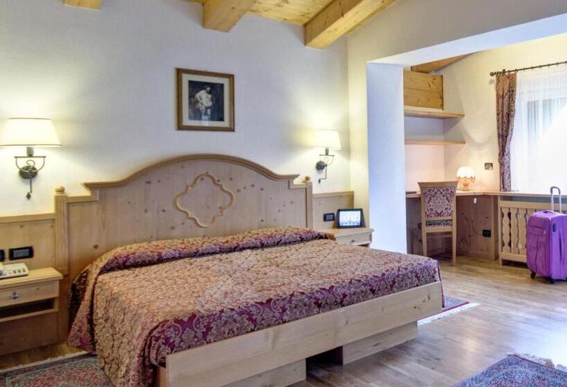 Трехместный Номер Комфорт, Des Alpes