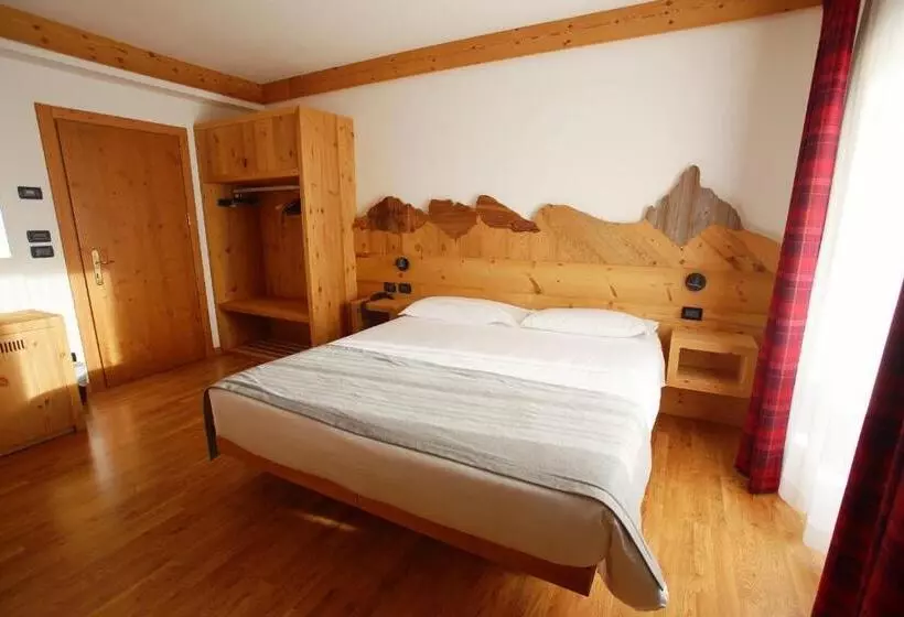 Comfort Kolmen Hengen Huone, Des Alpes