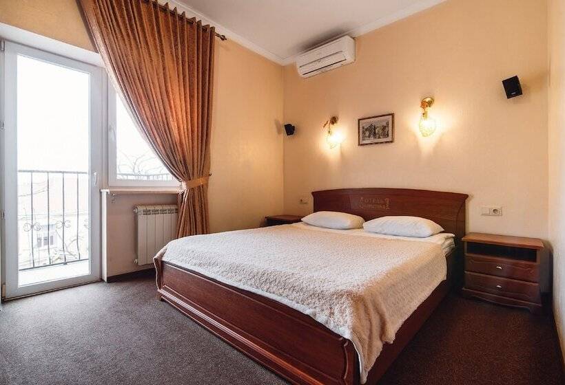 Junior Suite, Ekaterina Ii