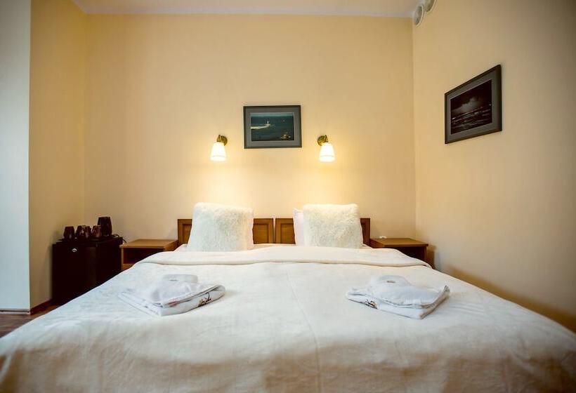 スタンダード4人部屋, Kamienica Pod Kasztanami świnoujście