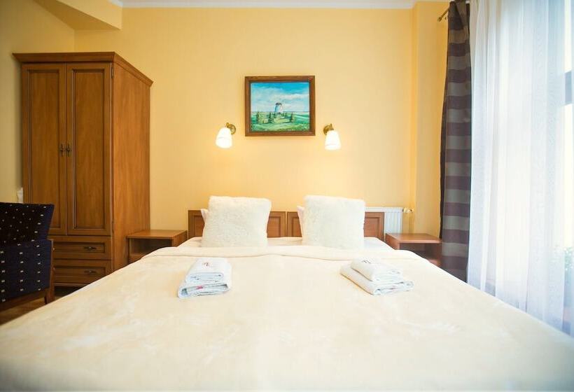 スタンダード4人部屋, Kamienica Pod Kasztanami świnoujście