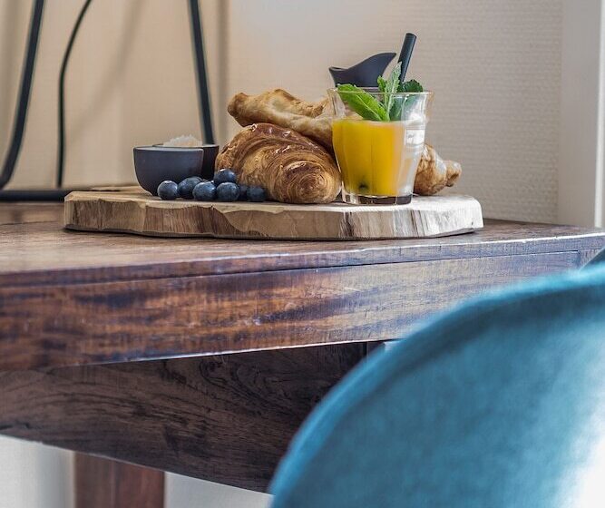 スイート, Landgoed De Uitkijk Hellendoorn