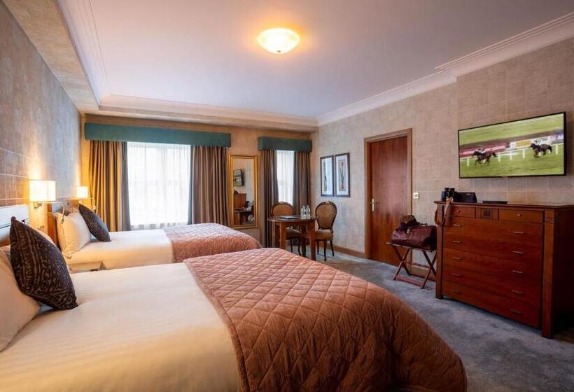 스탠다드 룸, Lawlors