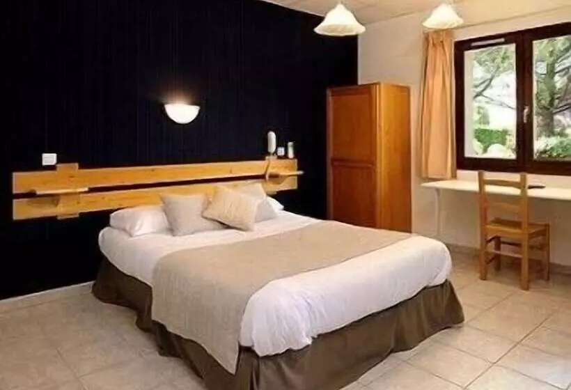スタンダードルーム, Logis Hôtel Le Mistral   Restaurant   Montélimar Sud