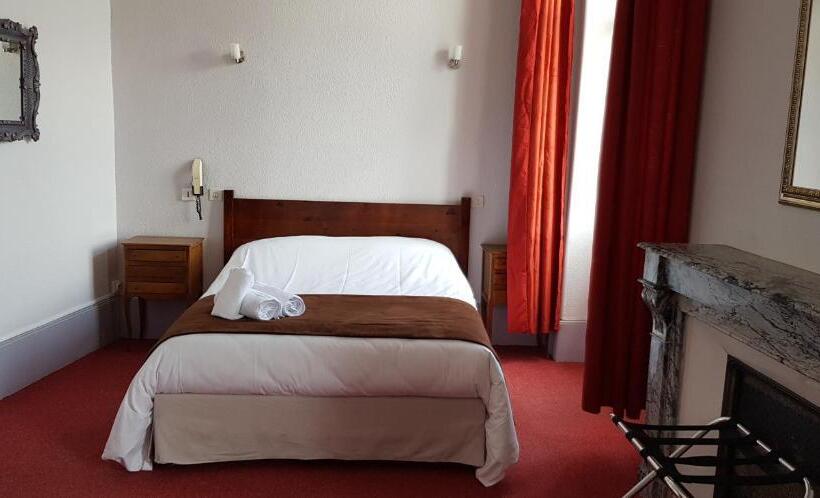 Номер Superior, Le Prieuré