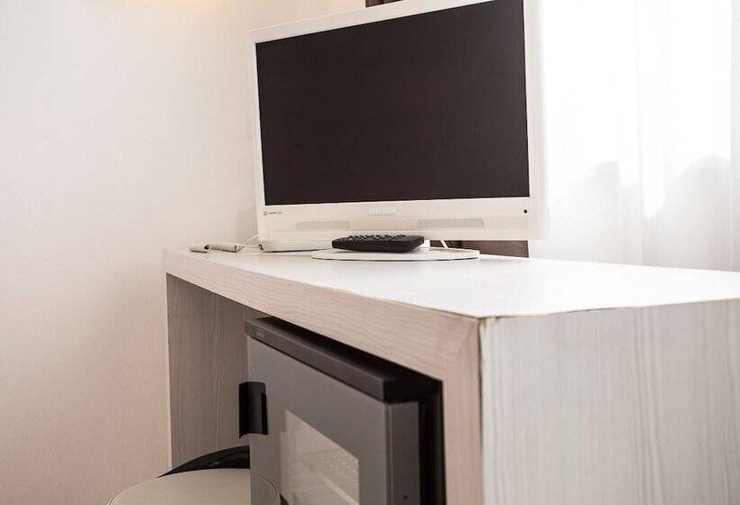 Standard Szoba, Mokambo Shore Design