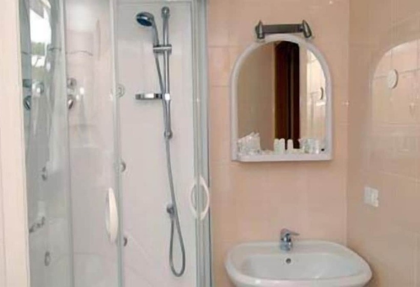 חדר סטנדרט לשלושה, Rosa Dei Venti