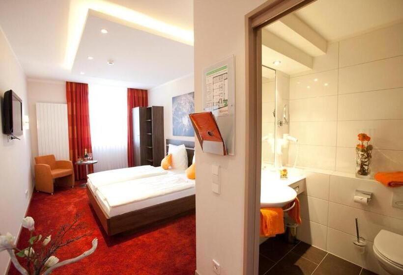 غرفة بيزنس, Schmidt Am Markt