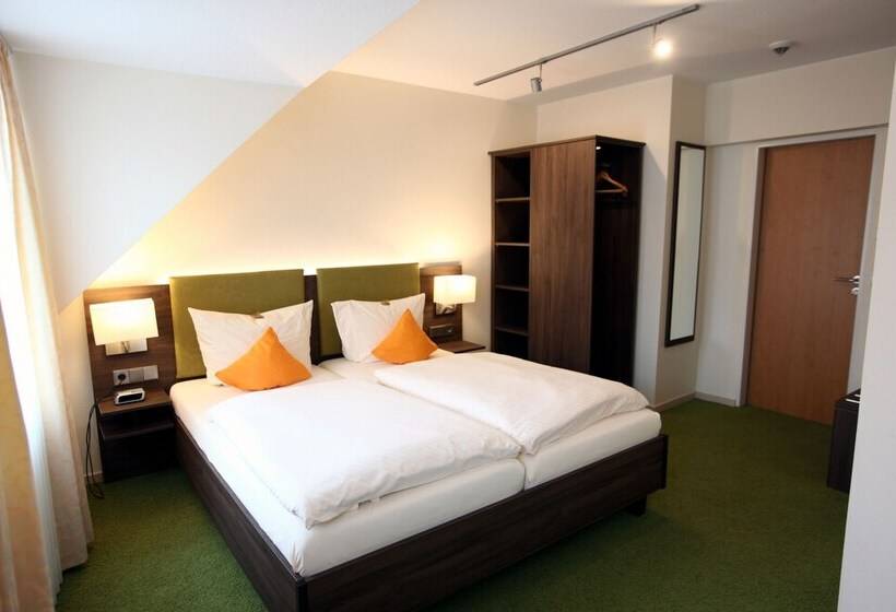 غرفة كومفورت, Schmidt Am Markt