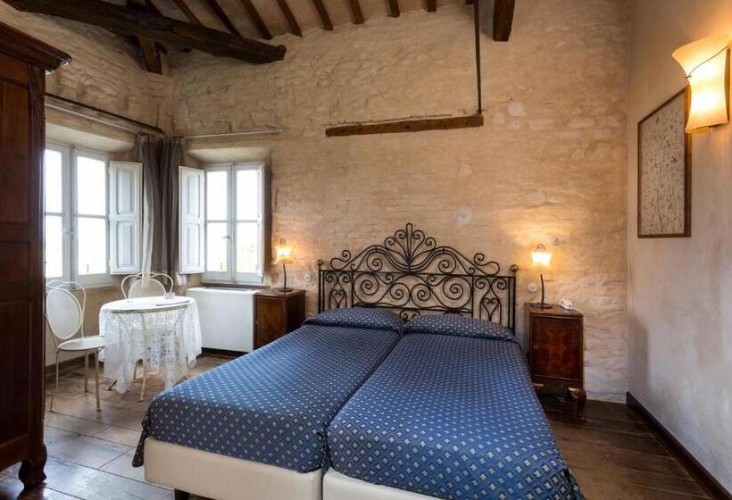 غرفة قياسية ثلاثية, Il Villino Hotel & Spa