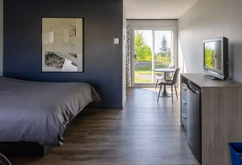デラックスルーム, Le Fraser Motel