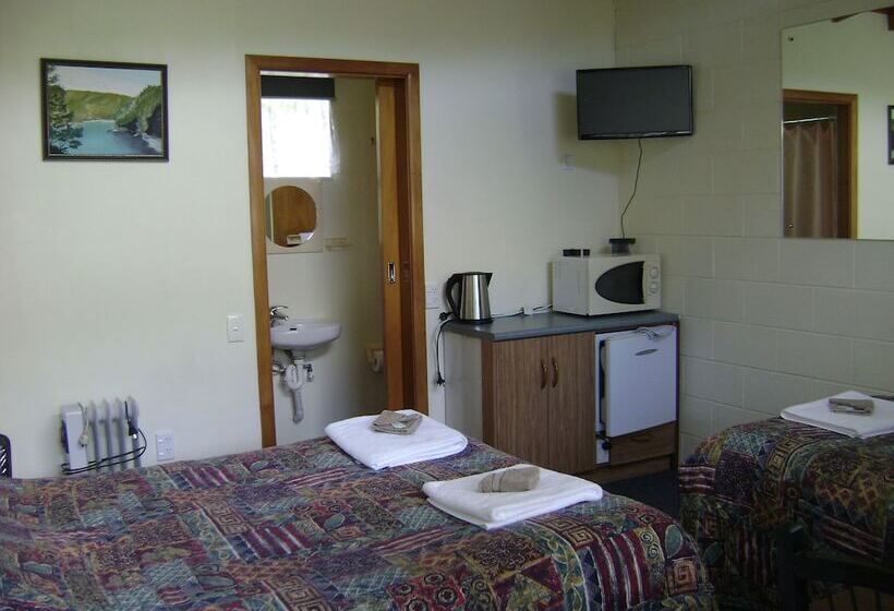 スタンダードスタジオ, Mataki Motel