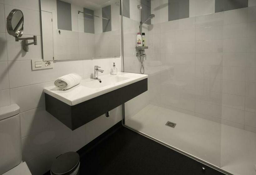 高级大房间, Xabarin Rooms