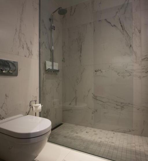 اتاق استاندارد, Midtown