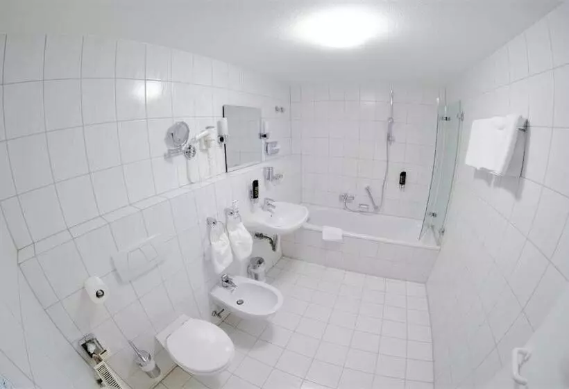 اتاق استاندارد سه نفره, Alfa Hotel   Superior