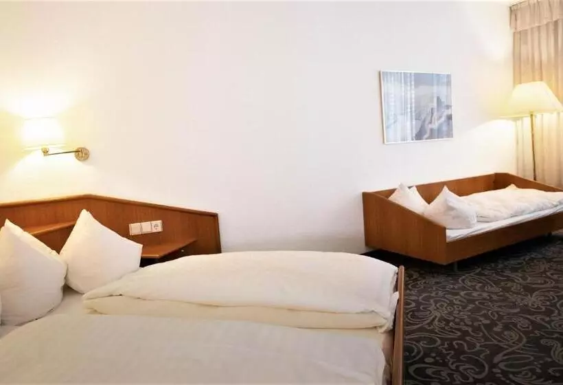 اتاق استاندارد سه نفره, Alfa Hotel   Superior