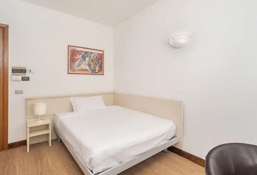 スタンダードシングルルーム, B&b Hotel Eurorest Conegliano