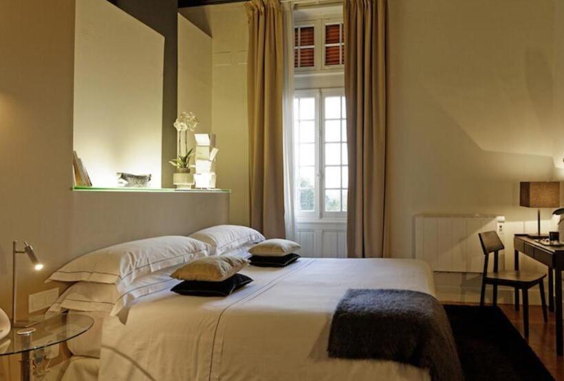 חדר סטנדרט, Château La Thuilière