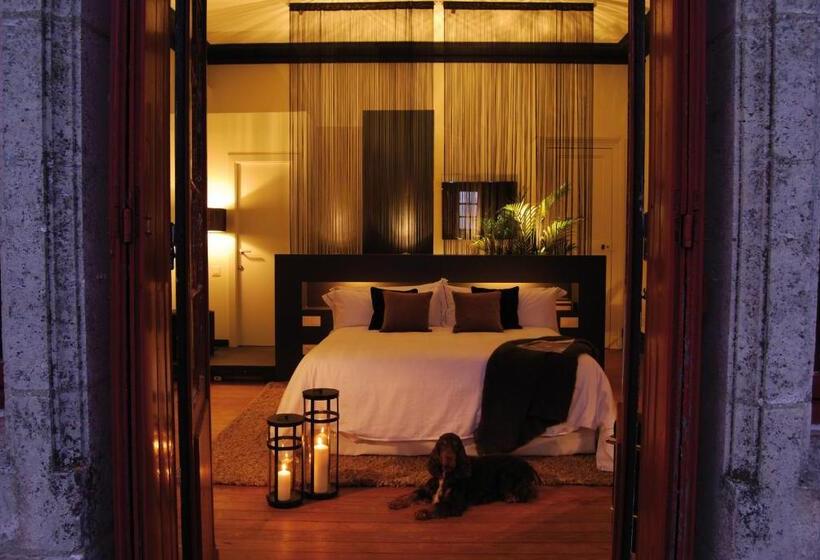 חדר סטנדרט, Château La Thuilière