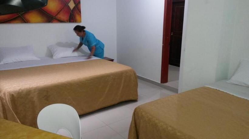 스탠다드 트리플 룸, A Bogota On Holidays By Open