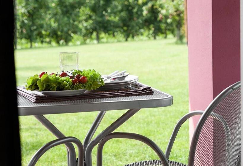 آپارتمان 1 خوابه, Agritur La Cort
