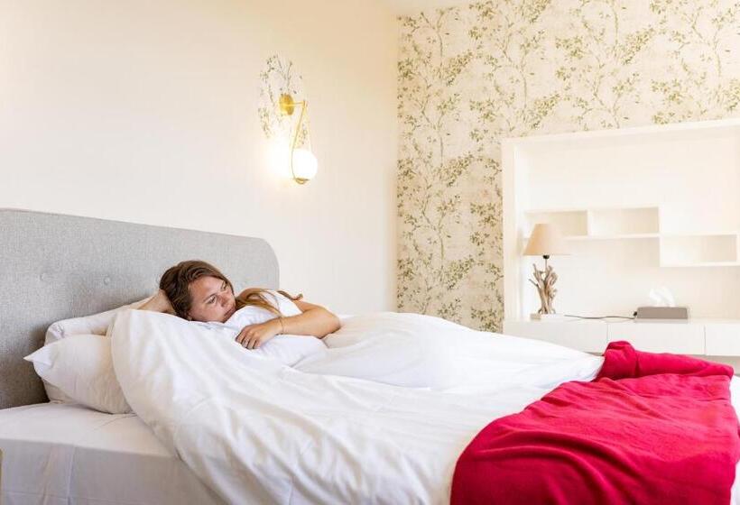 חדר דלוקס, Auberge Le Prieuré Des Gourmands