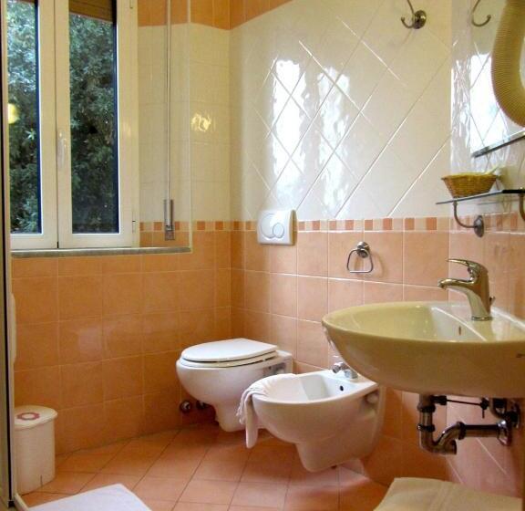 Номер Комфорт, Ausonia