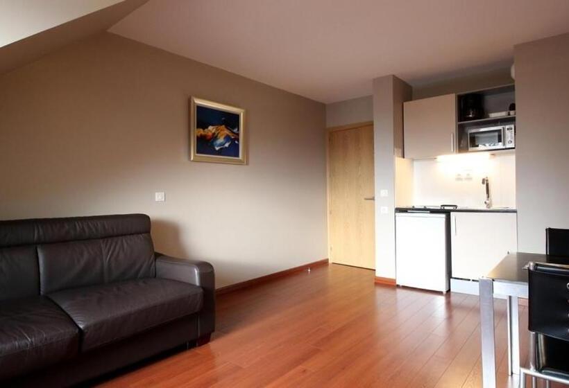 带1个卧室的带阳台的公寓, Aux Balcons Du Sancy