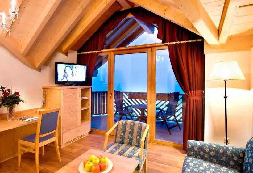 バルコニー付スイート, Chalet Tianes Alpine Relax