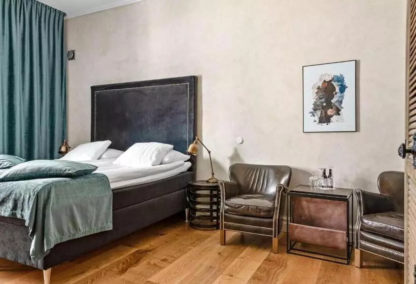 キングサイズベッドのデラックスルーム, Donners Hotell