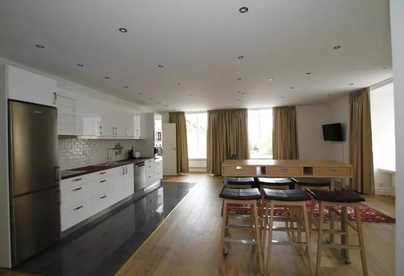 ２ベッドルームアパートメント, Donners Hotell