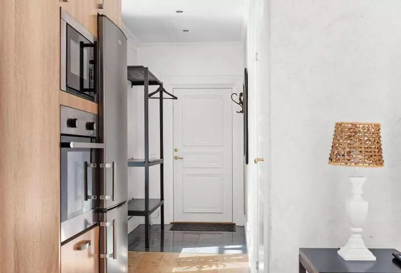 １ベッドルームアパートメント, Donners Hotell