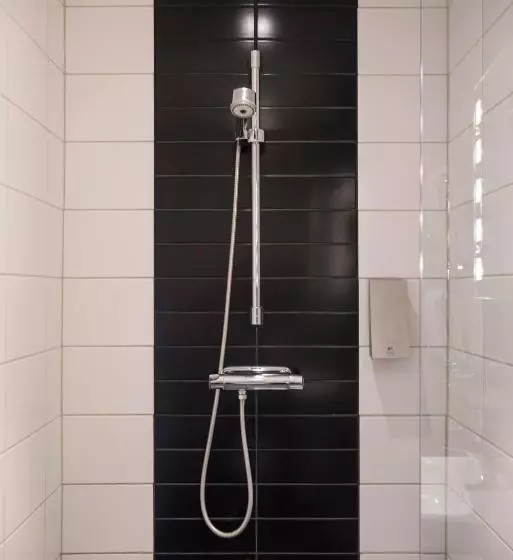 デラックスルーム, Donners Hotell
