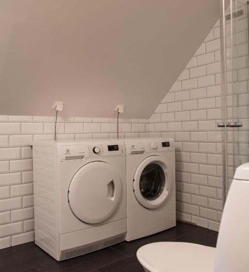 شقة غرفة واحدة, Donners Hotell