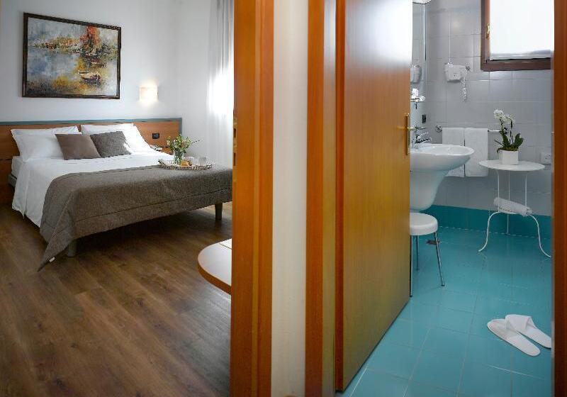 エコノミールーム, Eurorest