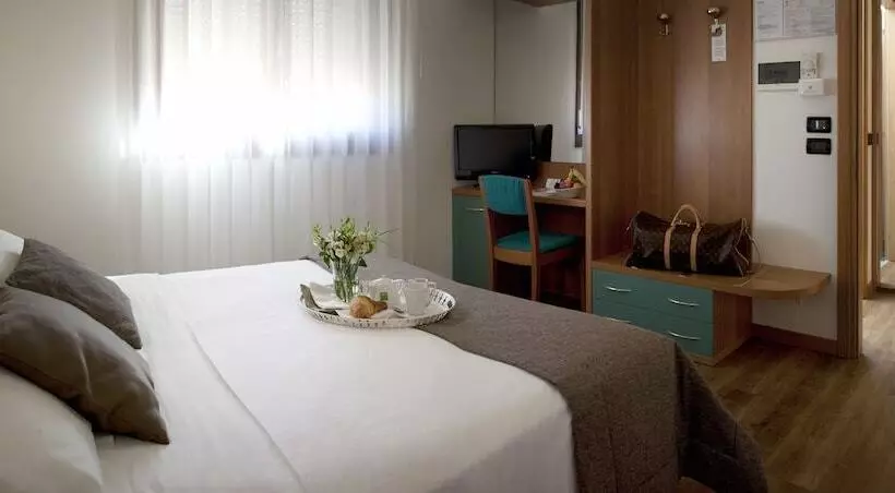 スタンダードルーム, B&b Hotel Eurorest Conegliano