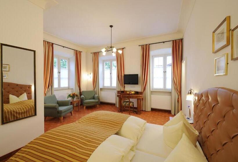 Номер Комфорт, Gut Ising