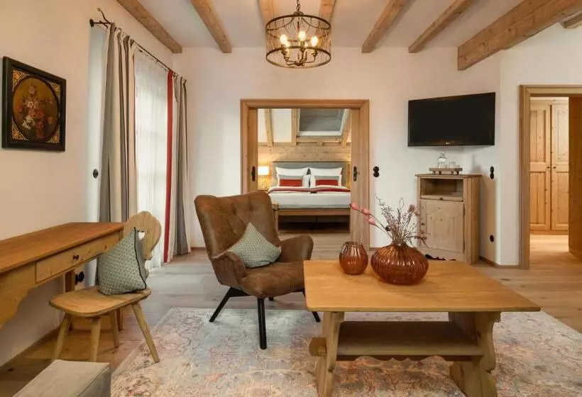 Suite, Gut Ising