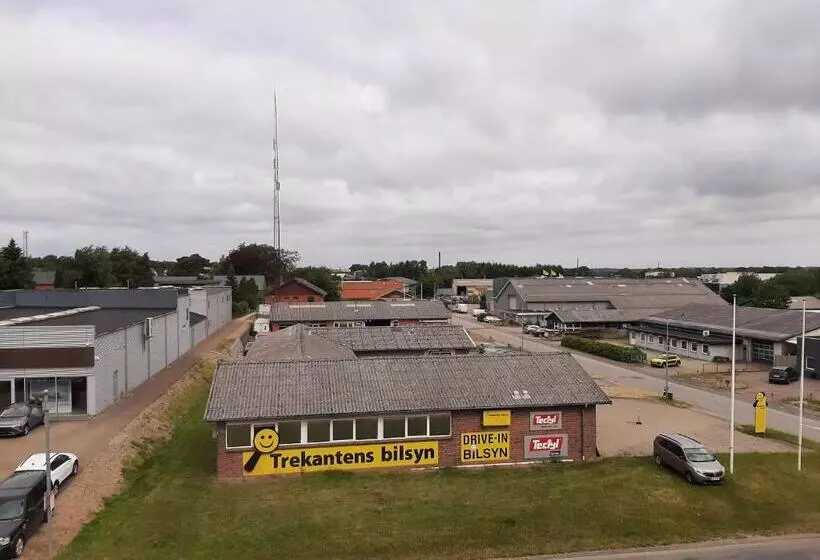 エコノミートリプルルーム, Kolding Sportel