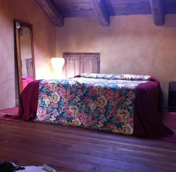 스탠다드 스튜디오, La Corte Del Barbio